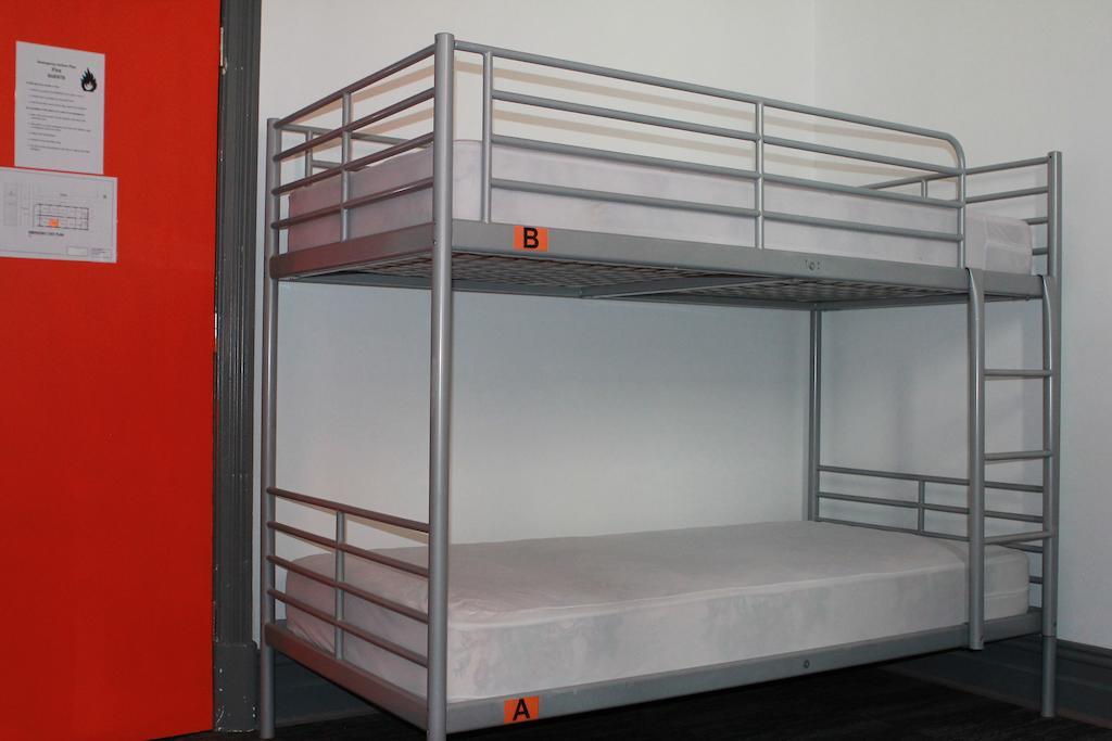Haus Accommodation - Note - Valid Passport Required To Check-In Пърт Екстериор снимка