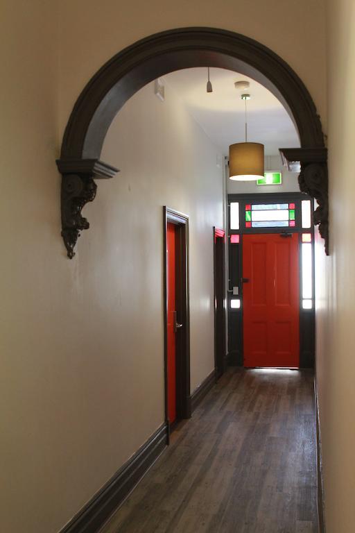 Haus Accommodation - Note - Valid Passport Required To Check-In Пърт Екстериор снимка