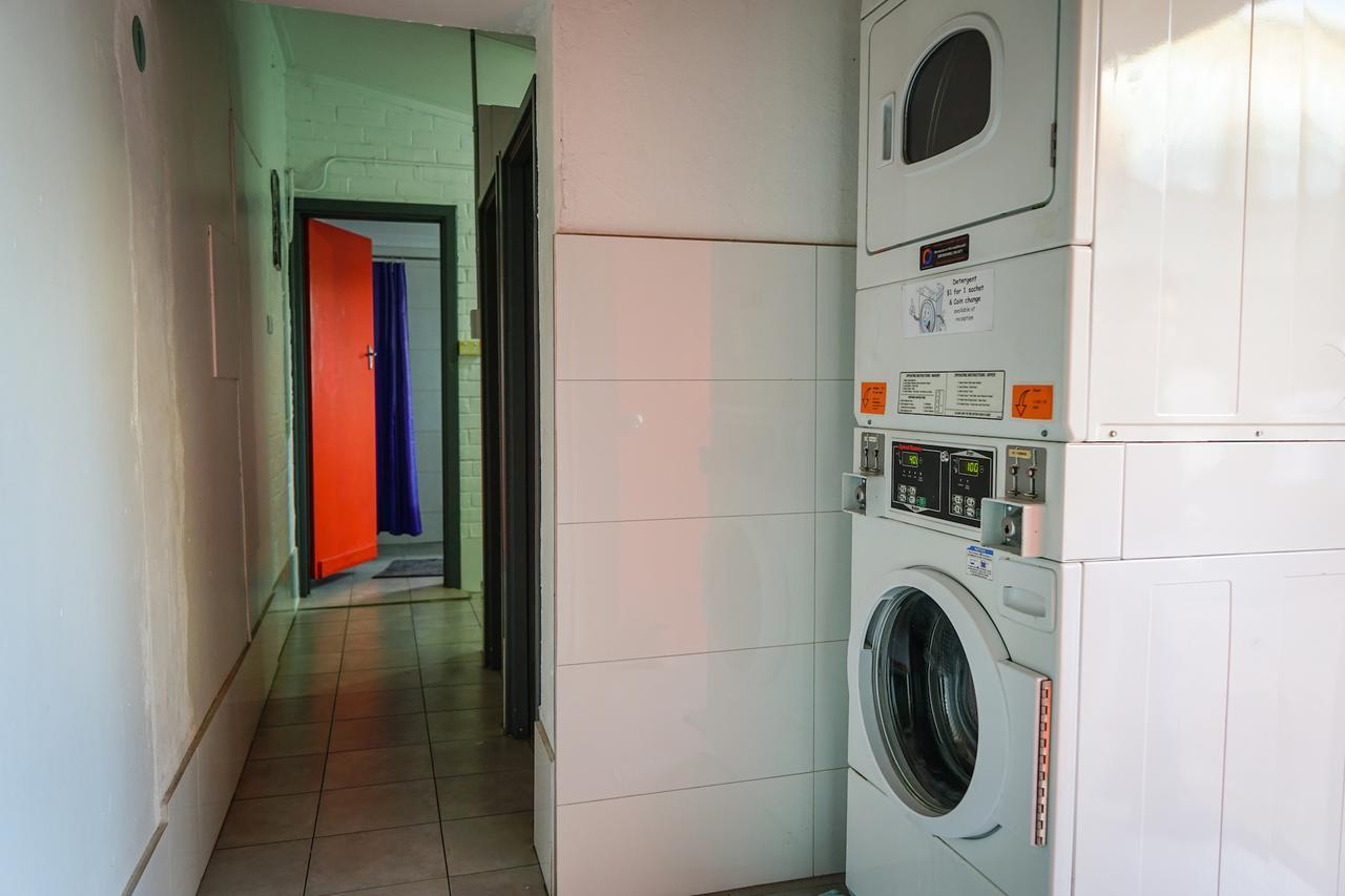 Haus Accommodation - Note - Valid Passport Required To Check-In Пърт Екстериор снимка