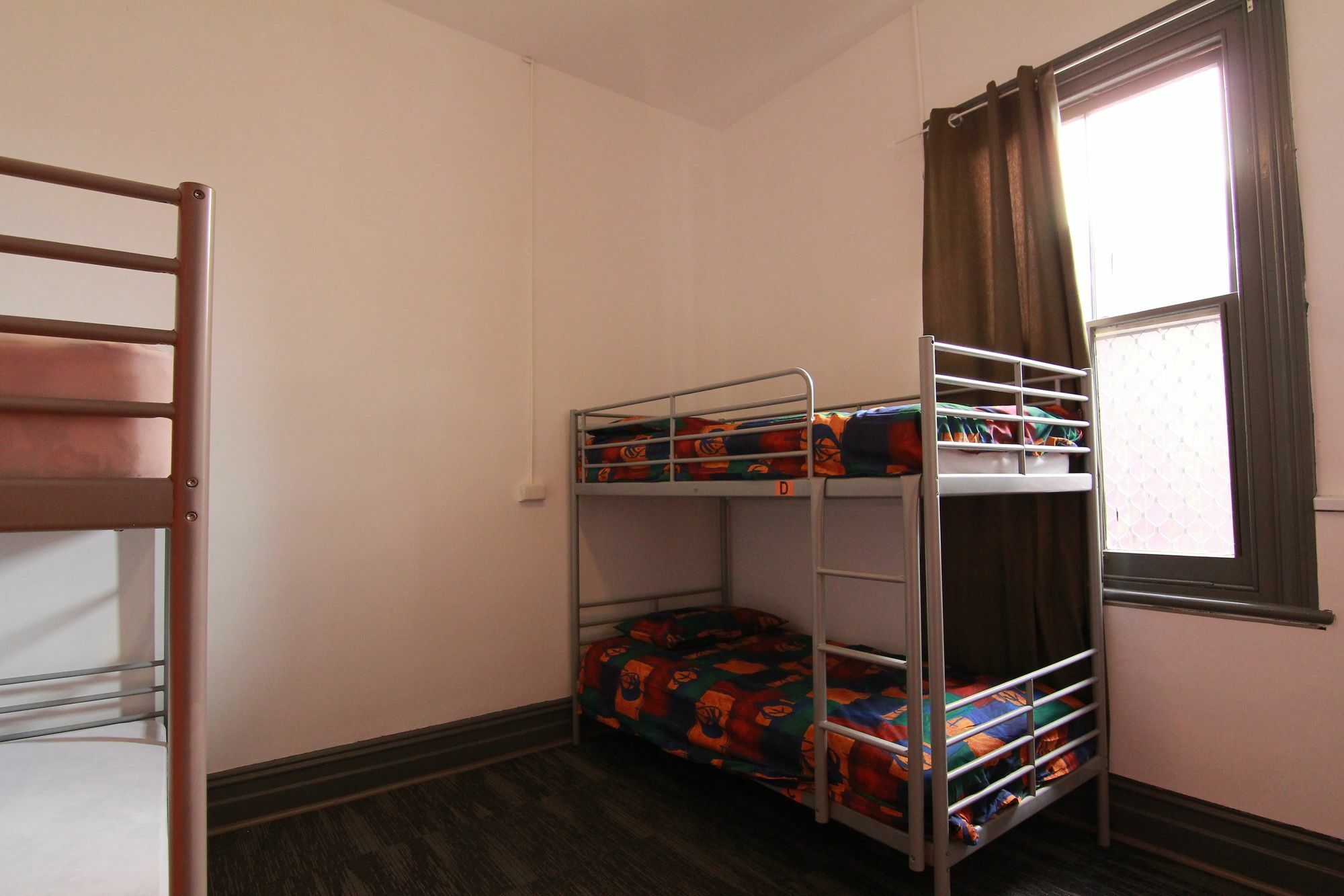 Haus Accommodation - Note - Valid Passport Required To Check-In Пърт Екстериор снимка