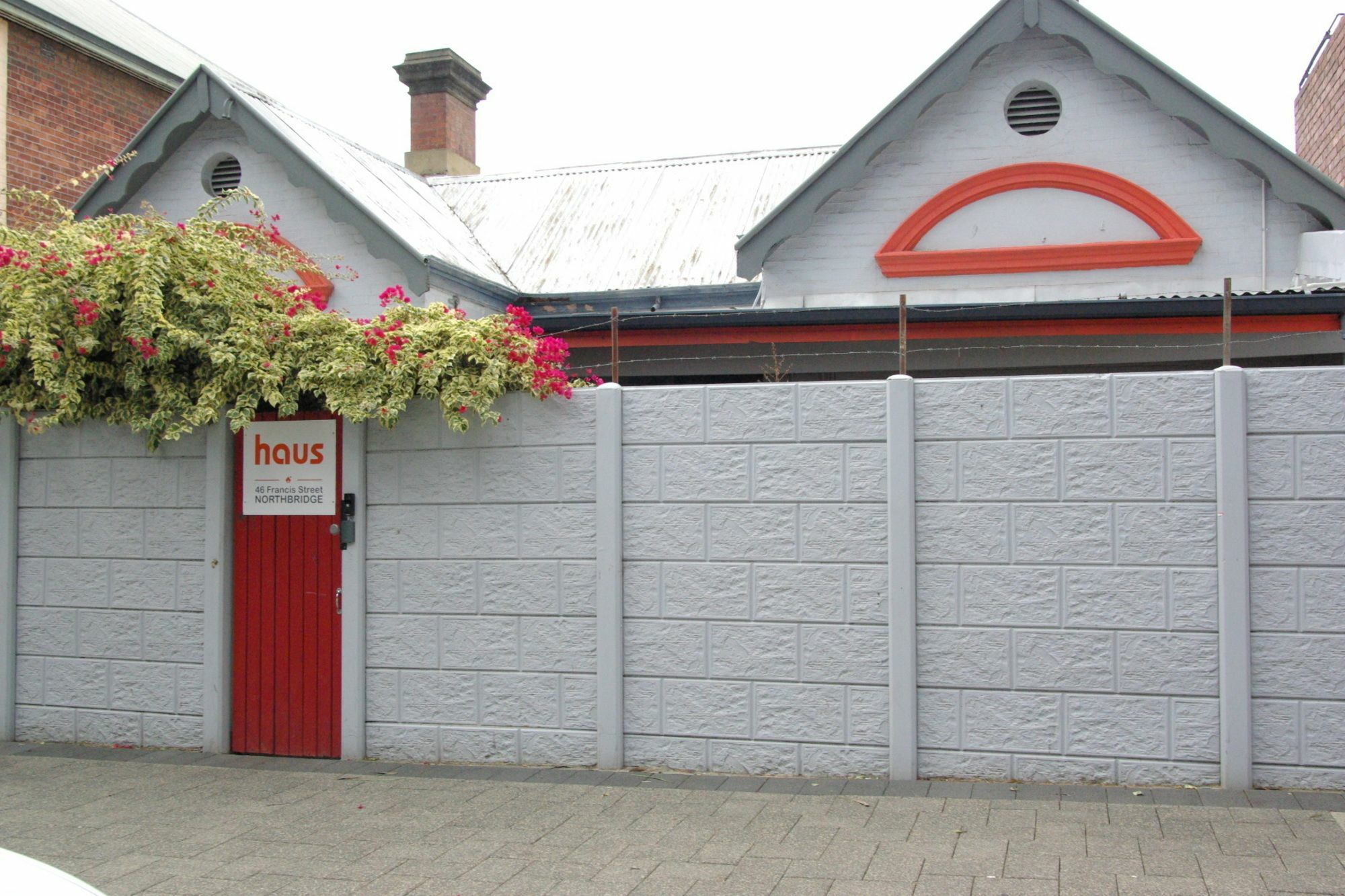 Haus Accommodation - Note - Valid Passport Required To Check-In Пърт Екстериор снимка